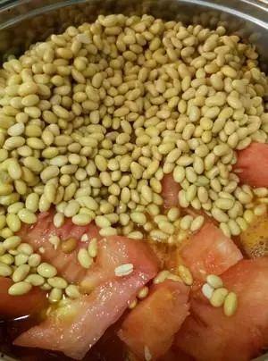 娱乐吃瓜酱地下室霉味